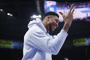 Shams：伤缺5周的字母哥今日对阵凯尔特人预计复出！